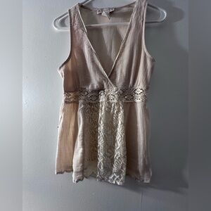 Sleeveless Lace Trim Top